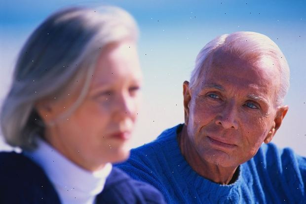 Omsorgspersoner. Hva er galt med bestemor? Omsorgspersoner. Hva er galt med bestemor?